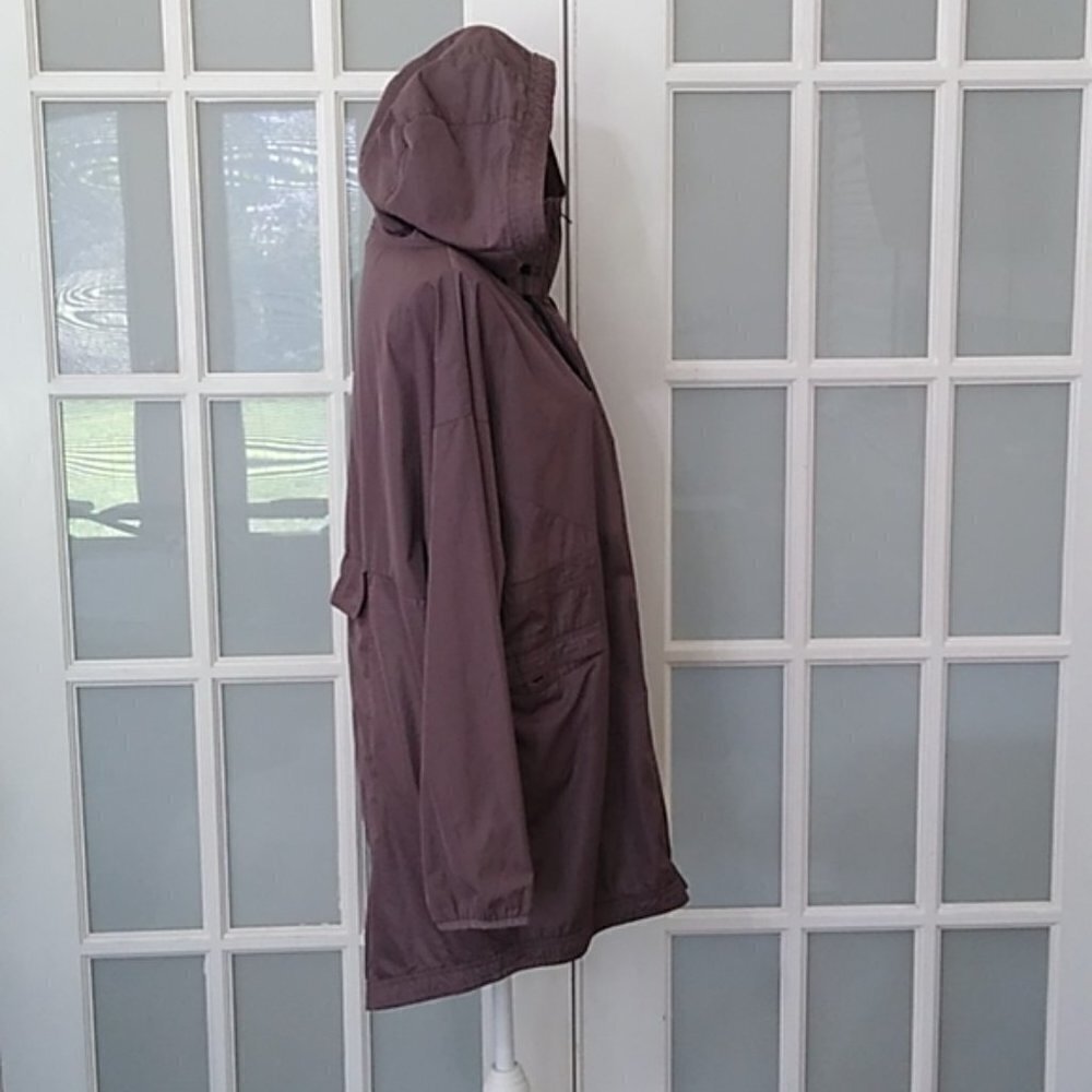 REEBOK Training Supply Parka Jacket Windbreaker Almost Grey Size Medium - Picture 8 of 16